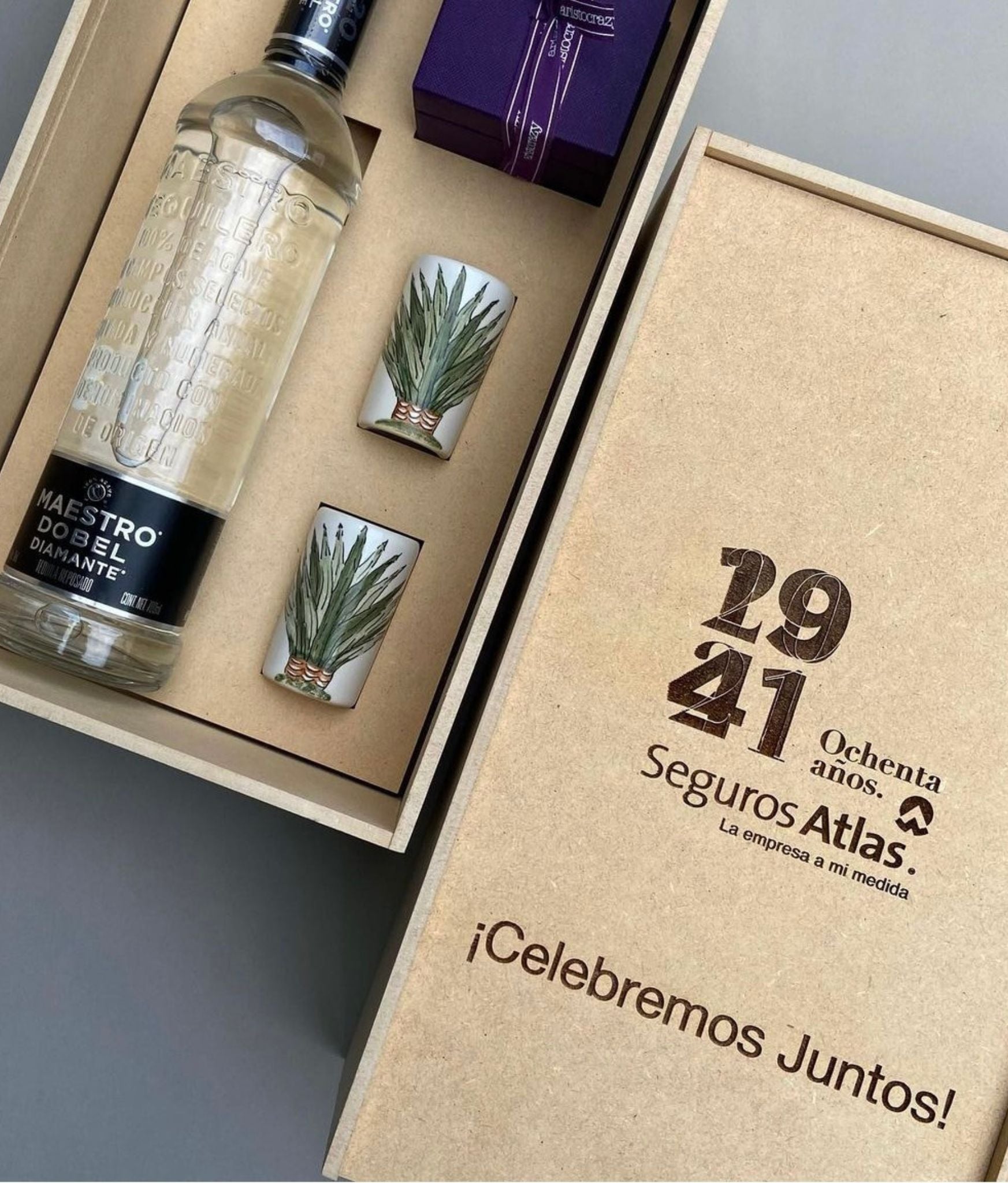 Caja tequilera